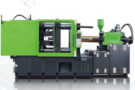大型二板注塑機應(yīng)該如何正確使用？